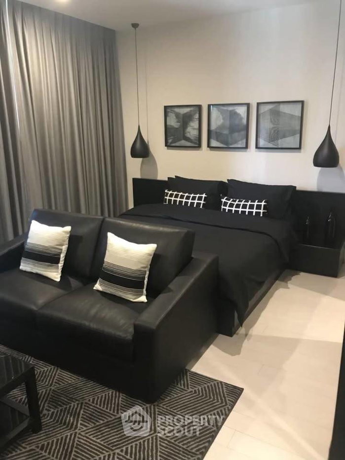 รูป คอนโด 1 ห้องนอน ห่าง BTS เพลินจิต 100 ม. Noble Ploenchit (ID 3346978) - รูปที่ 2/10