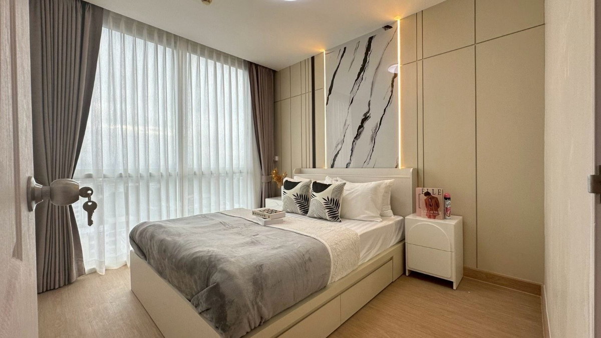 picture Condo for Rent at Chewathai Ramkamhaeng (B6909090) ID Line : @condo88 - 2/13