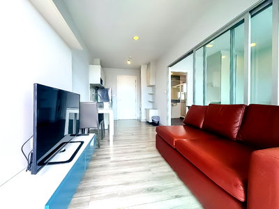 Condos for sale : 1 Bedroom Condo for Sale Centric Sea Pattaya Sea and City View