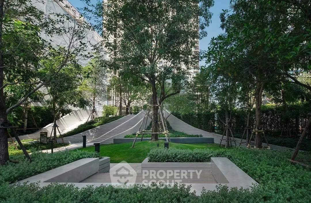 picture Great Value 1-BR Knightsbridge Prime Onnut, 32nd Floor BTS On Nut (ID 2832925) - 34/47