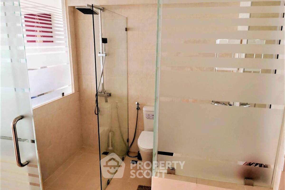 picture Studio Condo at Sunshine Beach Condotel close to Pattaya (ID 1824268) - 7/45