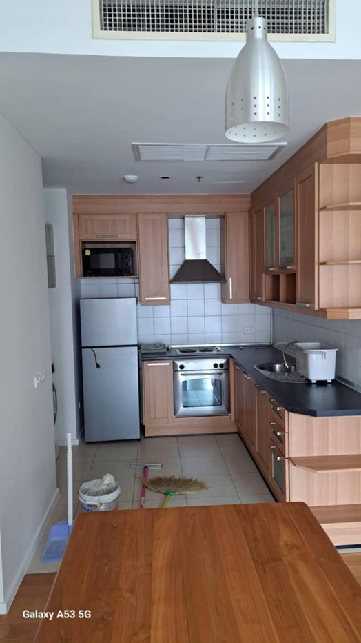 picture Spacious 1 bedroom condo near Benjakitti Park Pet-friendly condo - 11/12