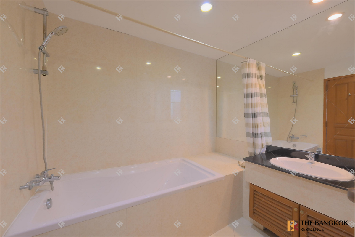 picture Promsuk Condominium - 3/10