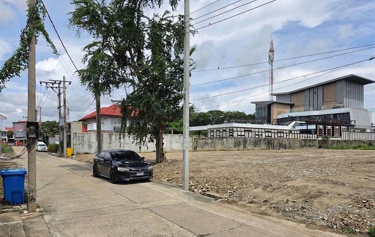 รูป 98431 - ที่ดินสวยถมแล้ว ตรงข้ามเซ็นทรัล พระราม 2 ขายด่วน ต่ำกว่าราคาตลาด ! - รูปที่ 4/6