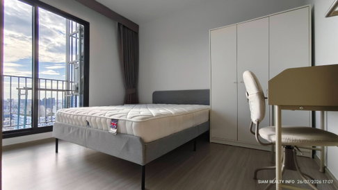 LIFE ASOKE RAMA9 2 bedroom Condo for rent🌸near MRT Rama 9