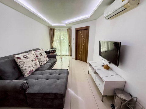 1 Bedroom Condo for Sale Laguna Beach Resort 3 Maldives Jomtien