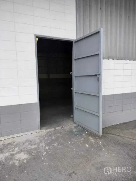 picture For rent Warehouse 1300 sqm in Lam Pla Thio, Lat Krabang, Bangkok - 16/16