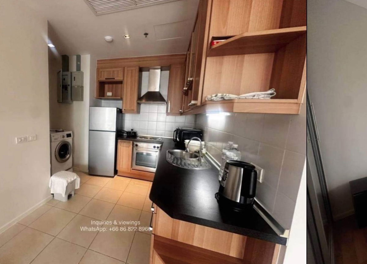 picture Spacious 1 bedroom condo near Benjakitti Park Pet-friendly condo - 5/12