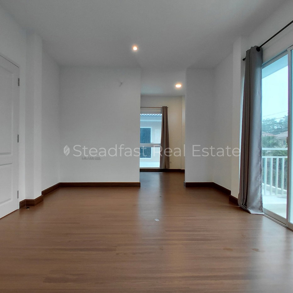 รูป 🏡 ให้เช่าบ้านเดี่ยว Trendy Tara Romklao (เทรนดี้ ธารา ร่มเกล้า) ใกล้ถนนร่มเกล้า 🌟Line @steadfastre - รูปที่ 5/17