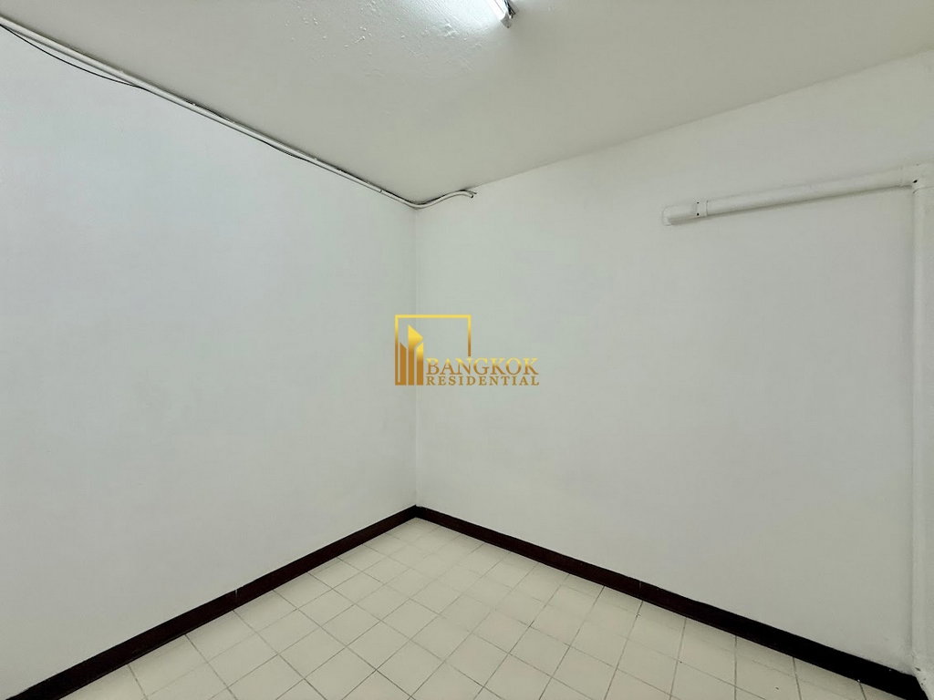 รูป Expansive 2 Bedroom Apartment For Rent in Chit Lom For Rent - BR20633AP - รูปที่ 23/39