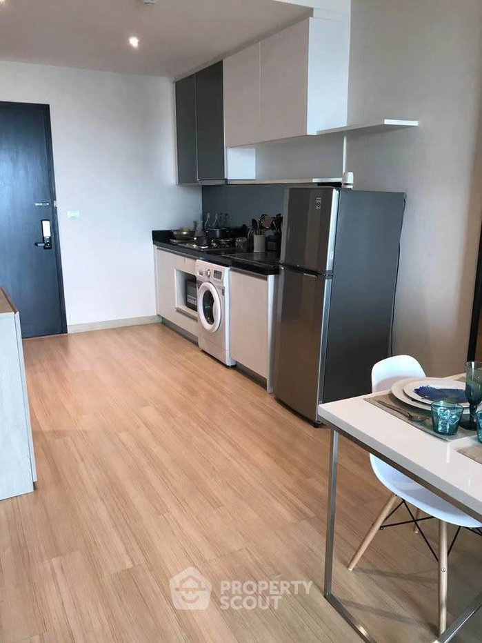 รูป คอนโด 2 ห้องนอน ชั้น 18 Sky Walk Residences ใกล้ BTS พระโขนง 200 ม. (ID 3346810) - รูปที่ 8/9
