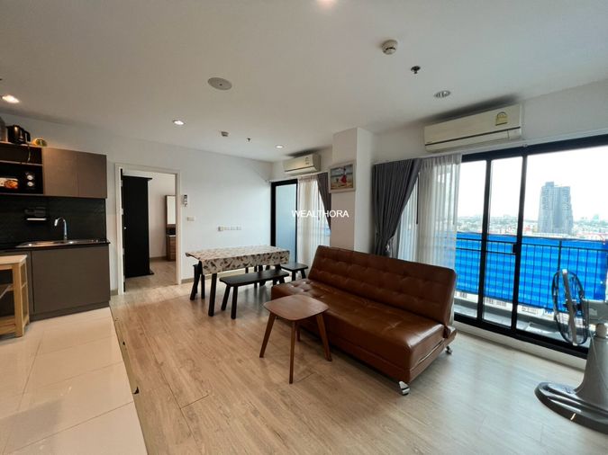 2-bed condo for rent, 60 sqm, Thana Astoria