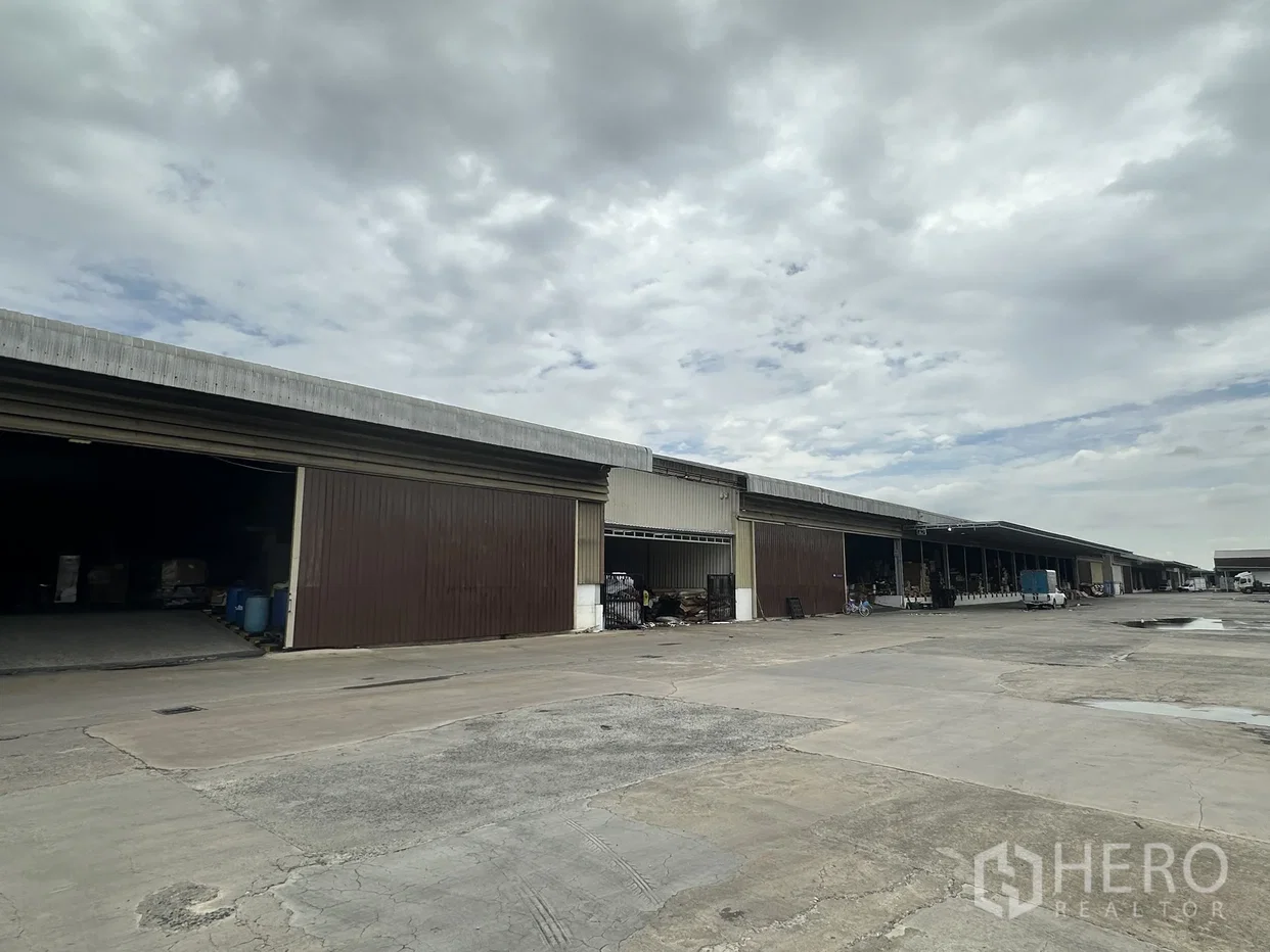 picture For rent Factory 1000 sq.m. in Lat Krabang, Bangkok - 4/9