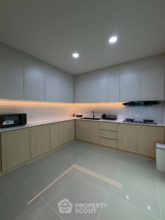 รูป บ้าน 3 ห้องนอน โครงการ Pleno Sukhumvit - Bangna 4 ย่านบางแก้ว (ID 3338046) - รูปที่ 11/12