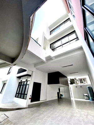 Home office for sale Phra Khanong : For Sale: Brand New Home Office in Sukhumvit 101 – Generates 95,000 Baht Monthly Income (Tenant Included)
