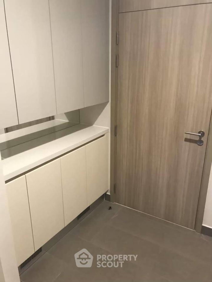 รูป คอนโด 1 ห้องนอน ห่าง BTS เพลินจิต 100 ม. Noble Ploenchit (ID 3346978) - รูปที่ 7/10