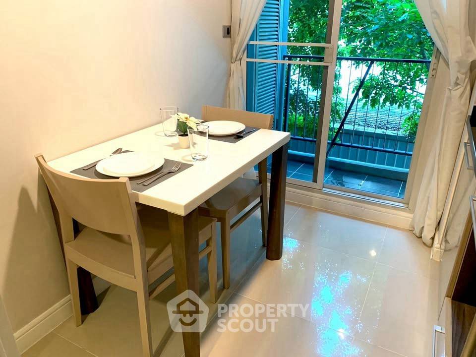 picture 1-BR Condo At The Crest Sukhumvit 49 Near BTS Thong Lor (ID 3347875) - 8/12