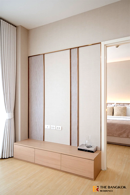 Condos for sale : Hive Taksin Big discount, full deal near BTS Wongwian Yai