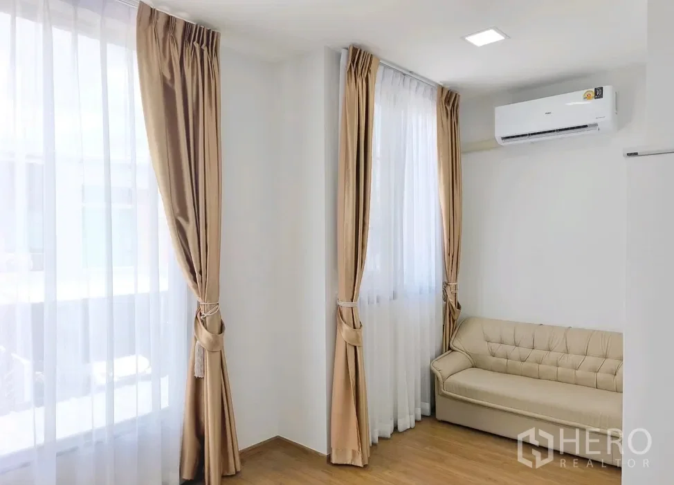 รูป ให้เช่า ทาวน์เฮาส์ 3 ห้องนอน Pleno Sukhumvit-Bangna 2 (Pleno Sukhumvit-Bangna 2) บางแก้ว บางพลี สมุทรปราการ - รูปที่ 9/24