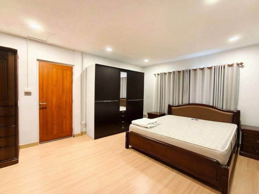 รูป ว่างพร้อมเข้าอยู่ บ้านเดี่ยวย่านช้างคลาน ตรงข้าม Astra Condo ใกล้สนามบิน,ท่าแพ, ไนท์บาซาร์ - รูปที่ 12/16