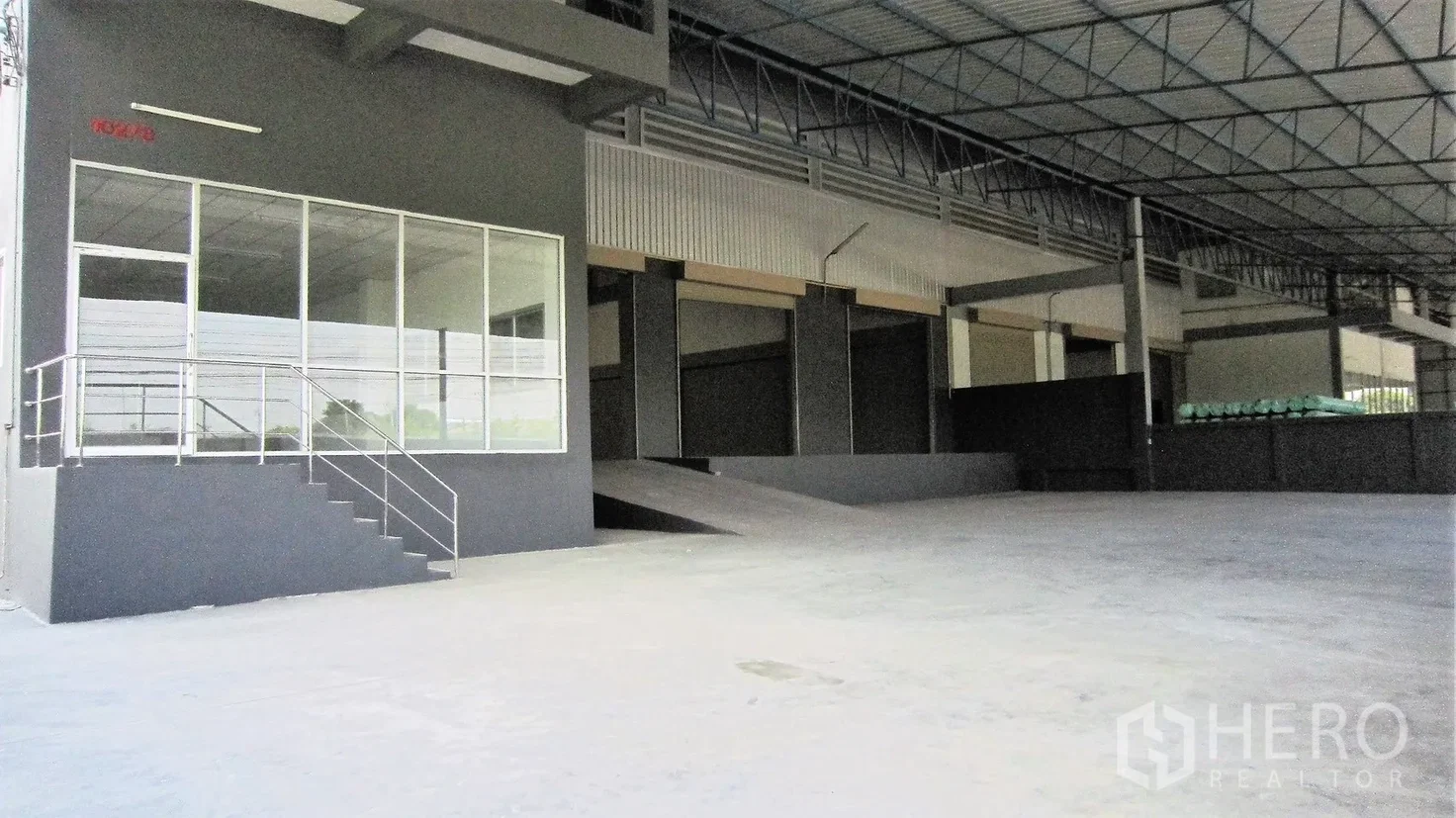 รูป ให้เช่า โกดัง 1100 ตรม บางเสาธง สมุทรปราการ - รูปที่ 7/10