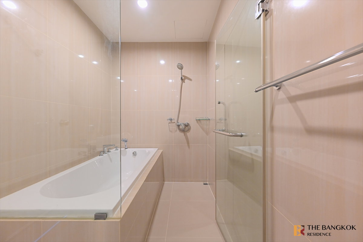 รูป 🔥 Rare Item! 💎 Villa Asoke Duplex 2BR 110.23 sq.m. 12.5MB ✨ Brand New! พร้อมวิวด้านหลังที่หาได้ยาก 🌆 ใกล้ MRT เพชรบุรี - รูปที่ 12/13