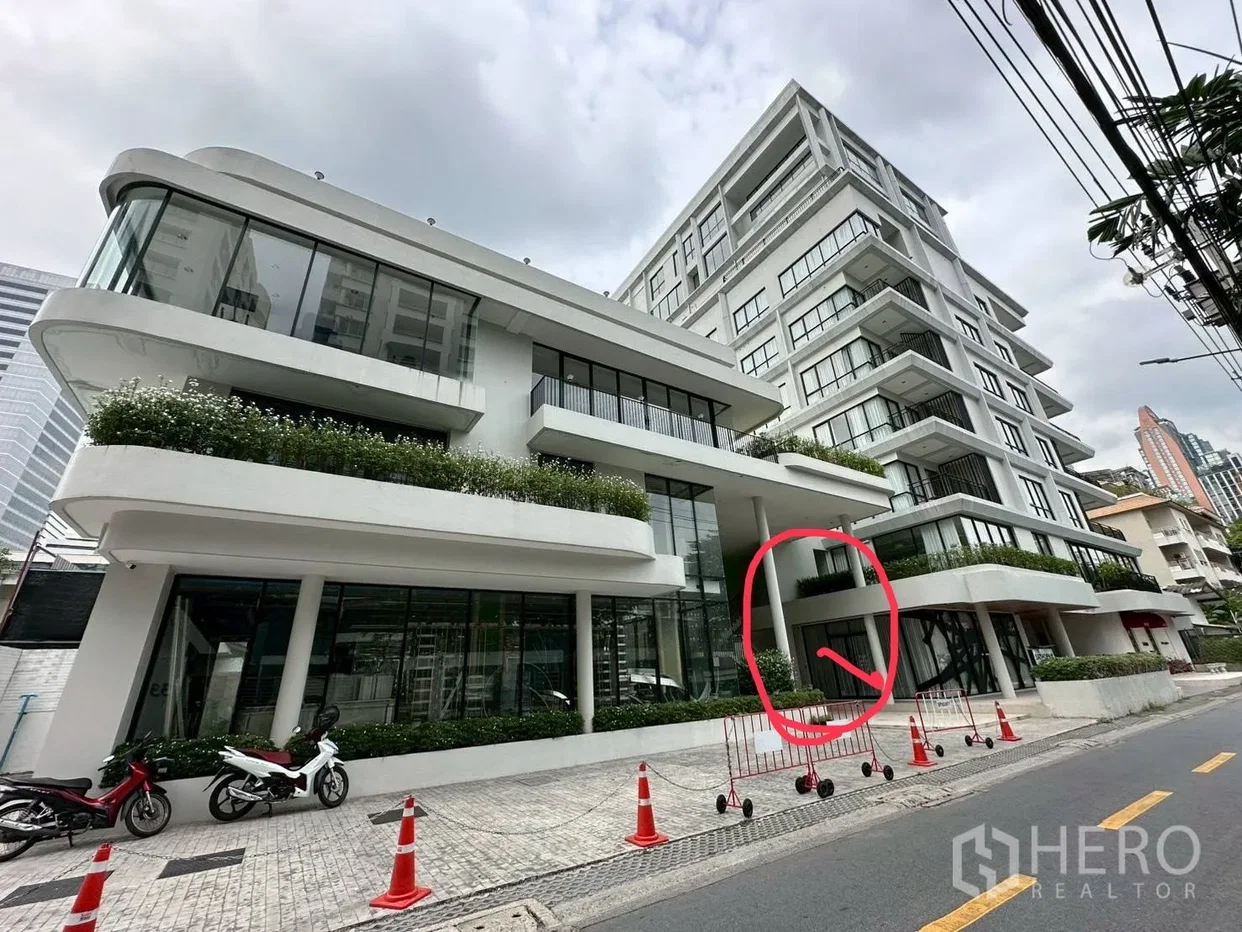 รูป ให้เช่า พื้นที่ขายของ 96 ตรม ทุ่งมหาเมฆ สาทร กรุงเทพมหานคร BTS วุฒากาศ - รูปที่ 1/2