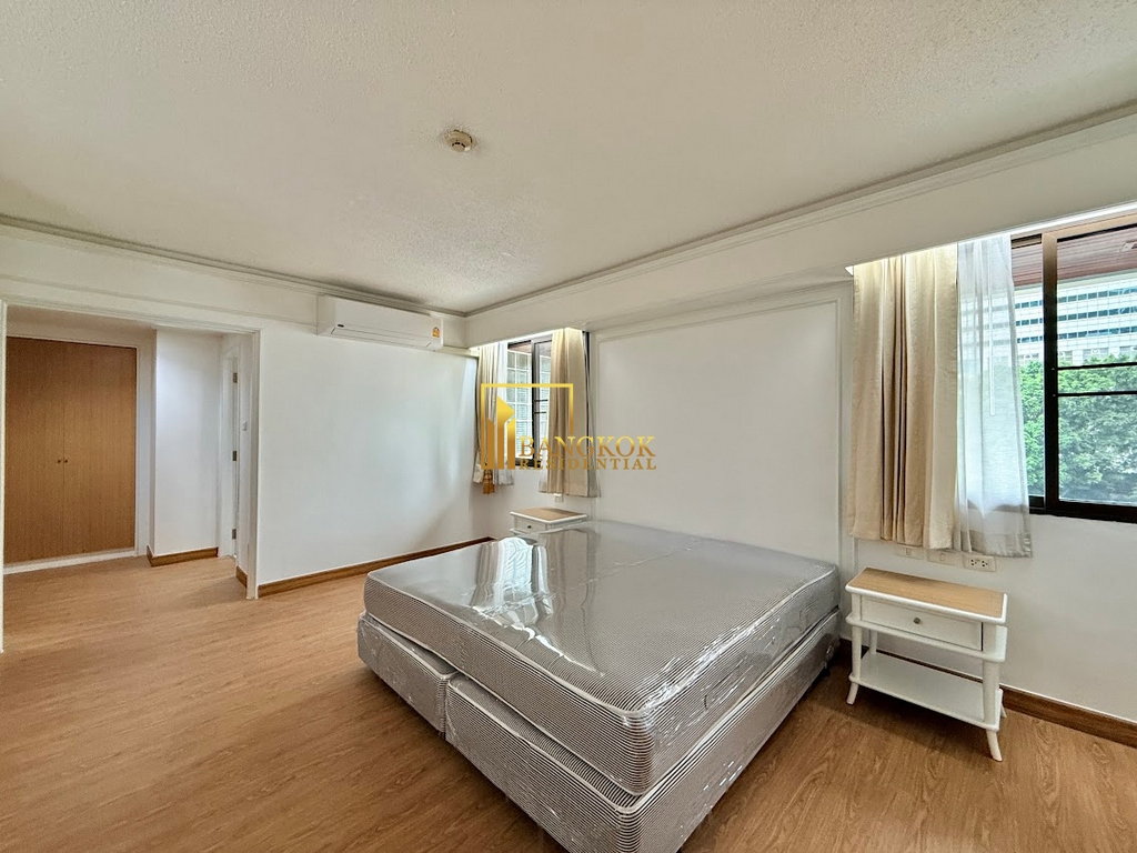 รูป Expansive 2 Bedroom Apartment For Rent in Chit Lom For Rent - BR20633AP - รูปที่ 12/39