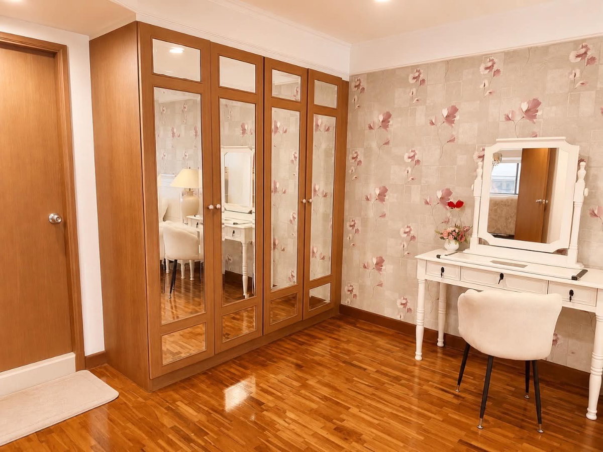 picture Condo for Rent Hillside4 ,4bed 4bath,Near Nimman - 11/24