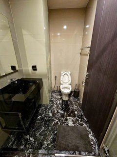 รูปภาพ AA17480 | 1Bed | 1Bath | BTS Asok | 34sqm | THB 30,000/mo | Fl.33 — Condo One X Sukhumvit 26 Bangkok
