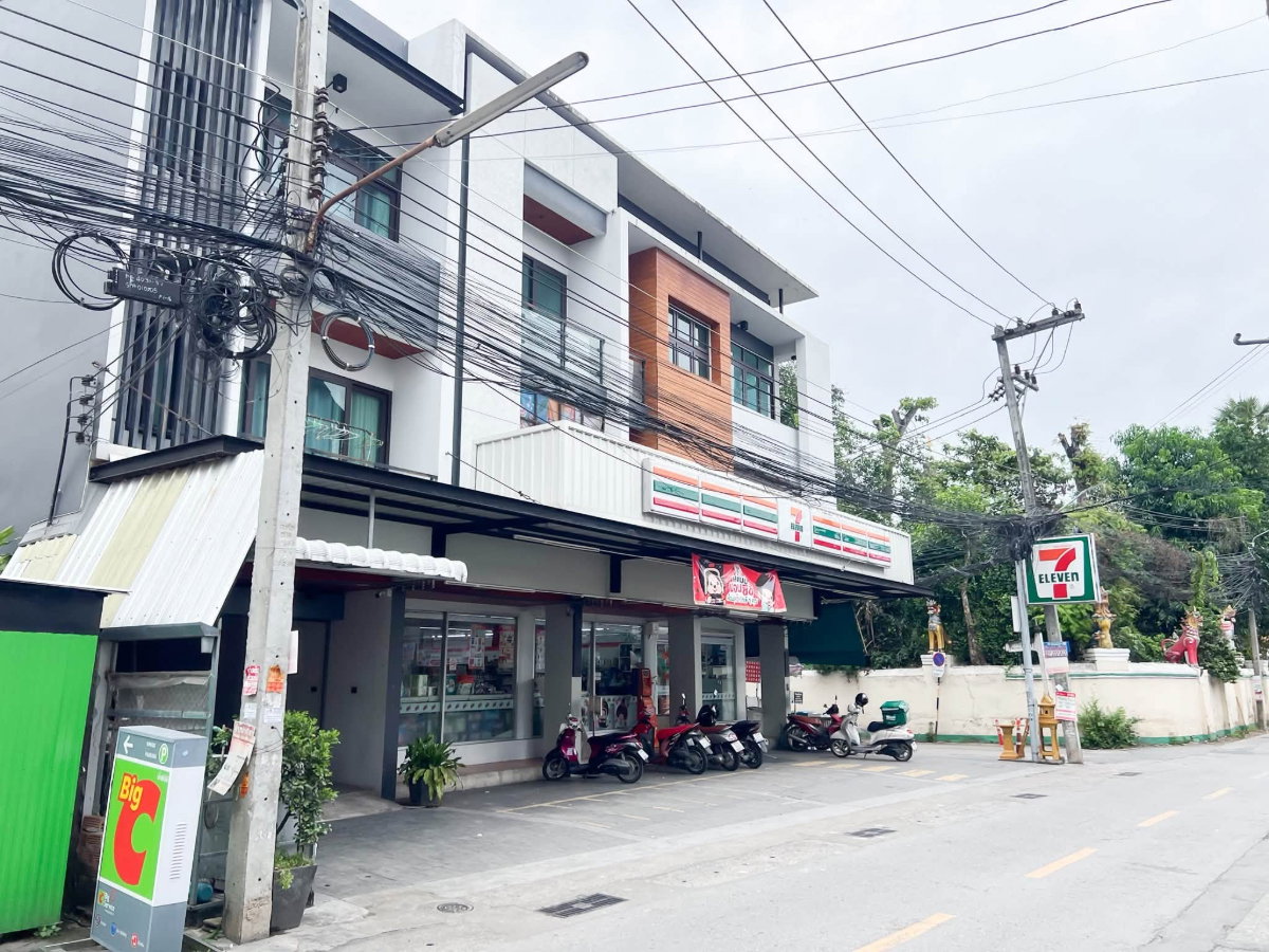 รูป POS อาคารพาณิชย์ 3 ชั้น ติดเซเว่นอีเลฟเว่น (ซอยวัดกู่เต้า) ทำเล เส้น ม.ราชภัฏเชียงใหม่ น้ำไม่ท่วม (โทร/ไลน์ 088-5986998) - รูปที่ 23/24
