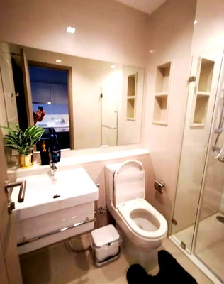 Condos for rent : MN027723 | 1Bed | 1Bath | MRT Phetchaburi | 26sqm | THB 18,000/mo | Fl.16 — Life Asoke-RAMA9 Bangkok