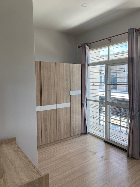 รูป ให้เช่า Townhome โครงการ คาซ่า ซิตี้ บางนา กม.   ติด Mega bangna ค่าเช่า 20,000 บาท/ เดือน   - รูปที่ 4/14