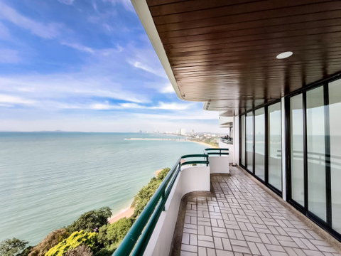 2 Bedroom for Sale Sunset Heights Condominium Na Jomtien