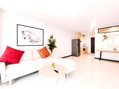 ขายคอนโด : 2 Bedroom Condo for Sale Jomtien Plaza Residence