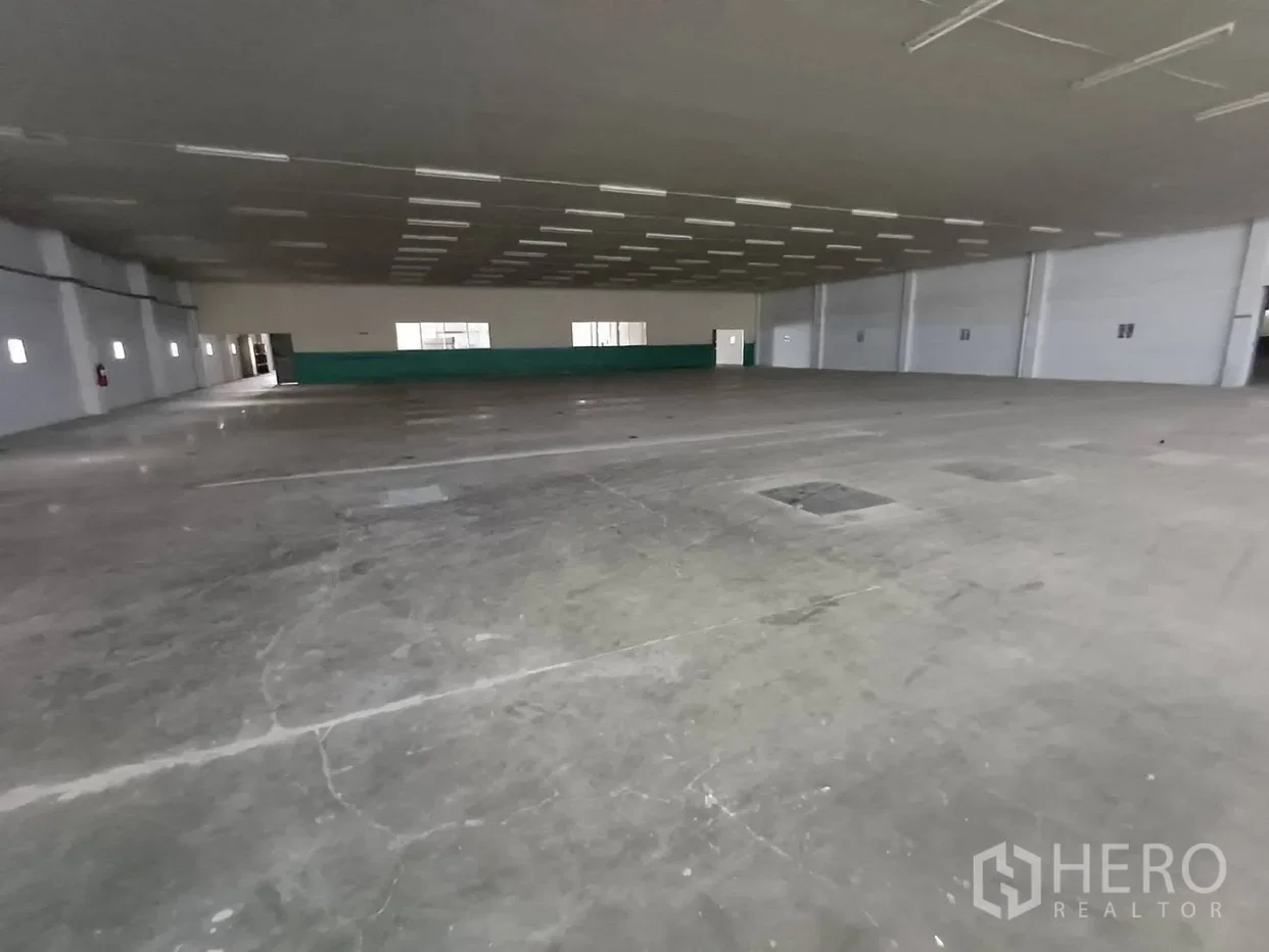 picture For rent Warehouse 3600 sq.m. in Mueang Samut Prakan, Samut Prakan - 2/6