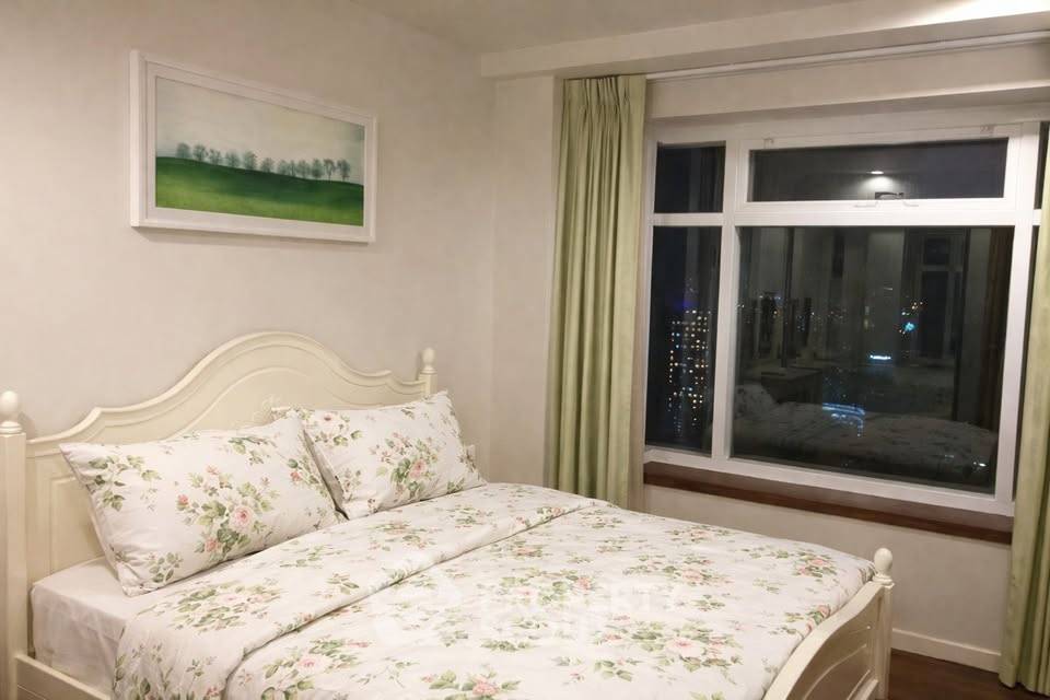 picture 1-BR Condo at Circle Living Prototype New Petchburi near MRT Phetchaburi (ID 3347769) - 4/10
