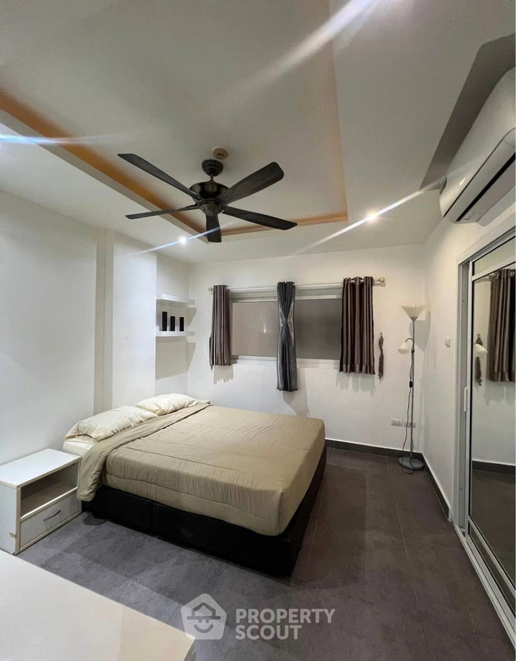 รูป คอนโด 1 ห้องนอน ขนาด 65 ตร.ม. Tudor Court พระตำหนัก ขาย (ID 3347831) - รูปที่ 6/19