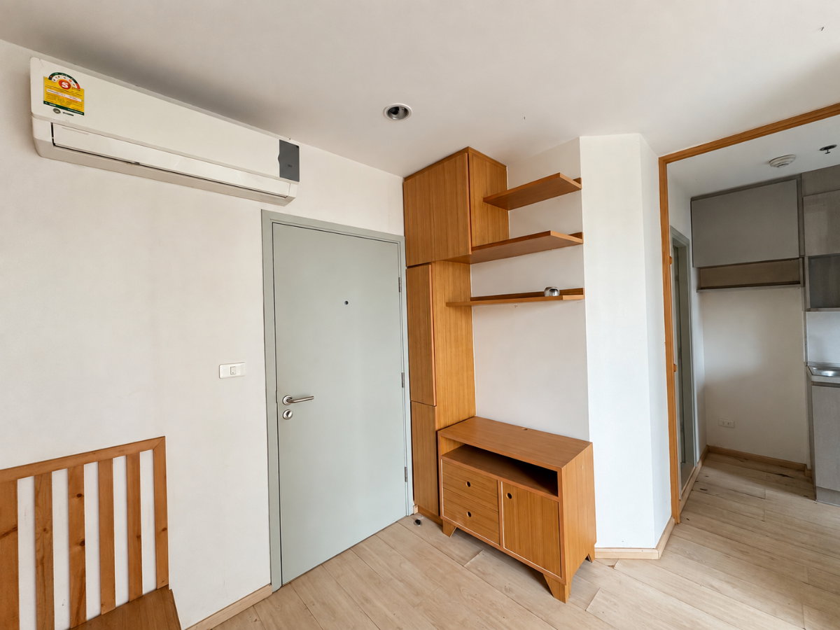 picture ðĄ 1-Bedroom Condo, 8th Floor, Sathorn-Tha Phra Location ðĄ IDEO Sathorn-Tha Phra - 2/15