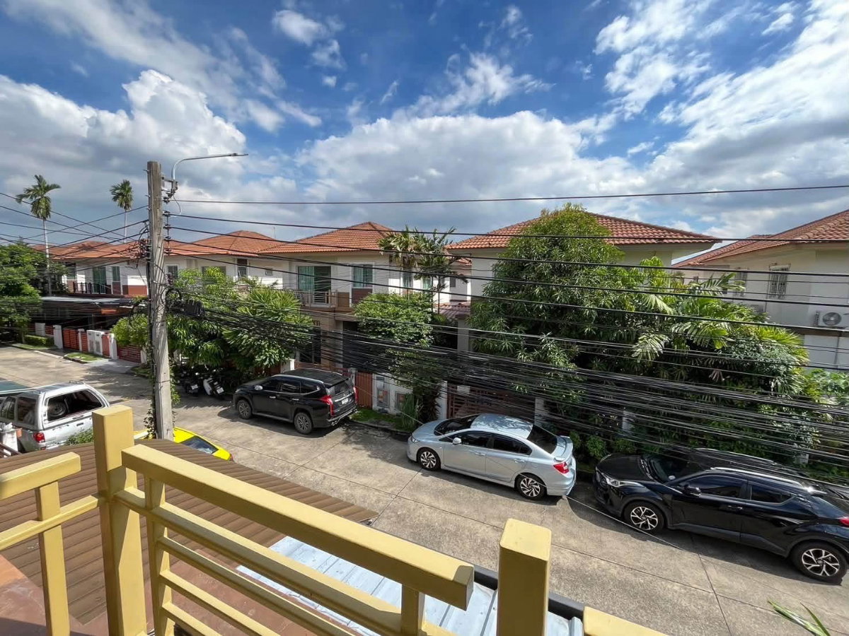 รูป 🏡✨ ให้เช่า บ้านแฝดสไตล์บ้านเดี่ยว Maldives Palm บางนา–วงแหวน 3 ห้องนอน 2 ห้องน้ำ พร้อมพื้นที่ใช้สอย 126 ตร.ม. ใกล้ Mega Bangna และสนามบินสุวรรณภูม - รูปที่ 12/19