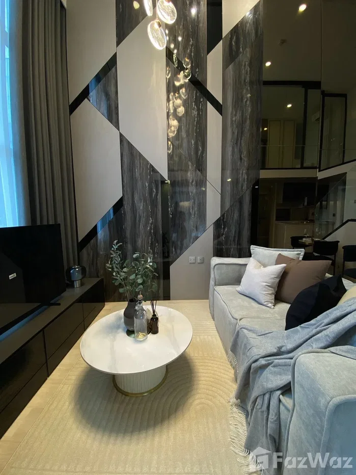 picture 2 bed 1 bath duplex high floor condo 6814380 - 6/13