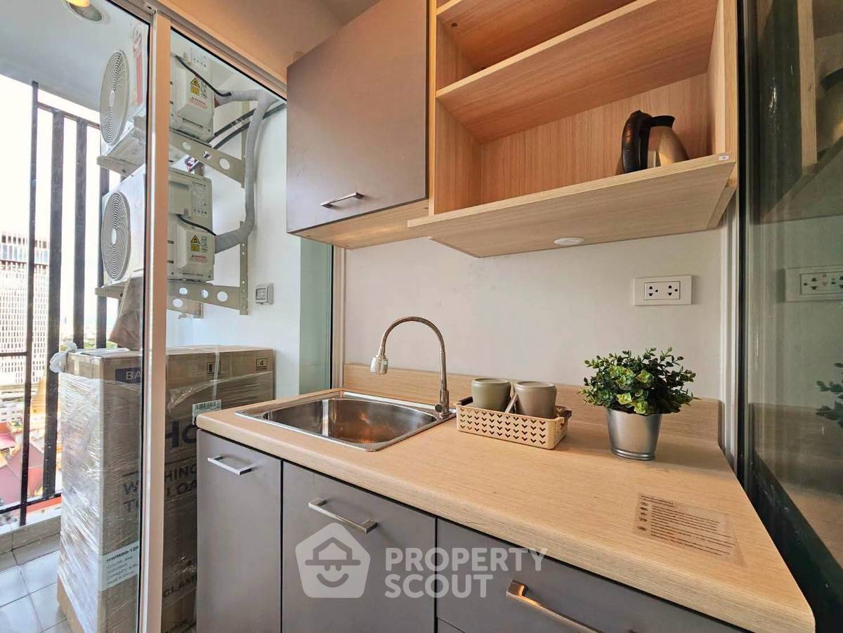 รูป ห้อง 1 ห้องนอน ชั้น 17 Regent Home Bangna | BTS บางนา (ID 3347837) - รูปที่ 8/16