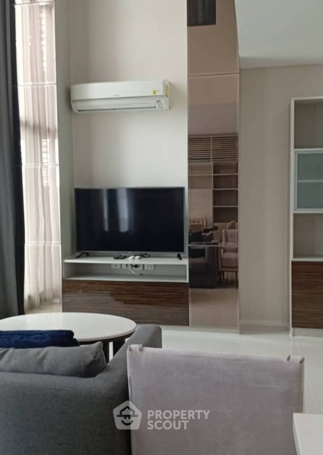 รูป คอนโด 1-ห้องนอน ที่ วิลล่า อโศก ใกล้ MRT เพชรบุรี (ID 3347140) - รูปที่ 1/3