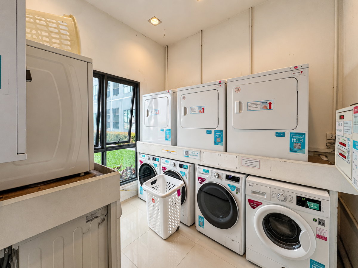 picture ðĄ 1-Bedroom Condo, 8th Floor, Sathorn-Tha Phra Location ðĄ IDEO Sathorn-Tha Phra - 13/15