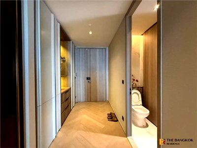 Condos for rent : The Reserve Sathorn