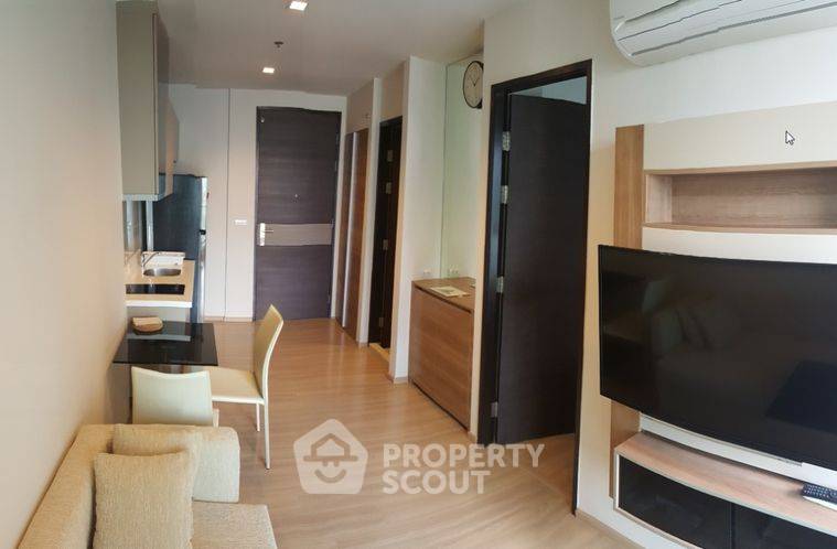 picture 1-BR Condo at Rhythm Sathorn near BTS Saphan Taksin (ID 821315) - 1/7