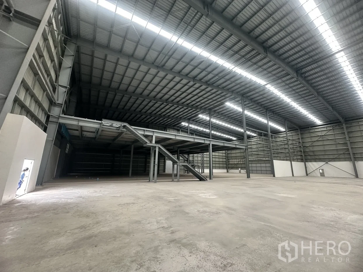 รูป ให้เช่า โรงงาน 5100 ตรม ลำลูกกา ลำลูกกา ปทุมธานี - รูปที่ 4/9
