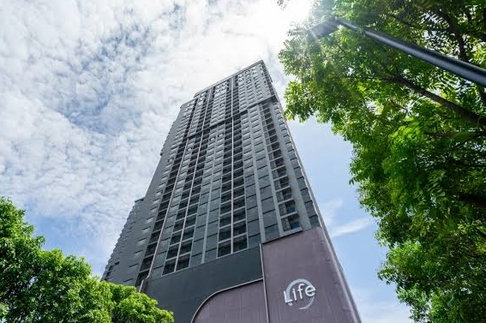 MN007694 | 2 ห้องนอน | 1 ห้องน้ำ | MRT Queen Sirikit National Convention Centre | 51 ตร.ม. | 45,000 บาท/เดือน | ชั้น 23 — Life Rama 4 - Asoke กรุงเทพฯ