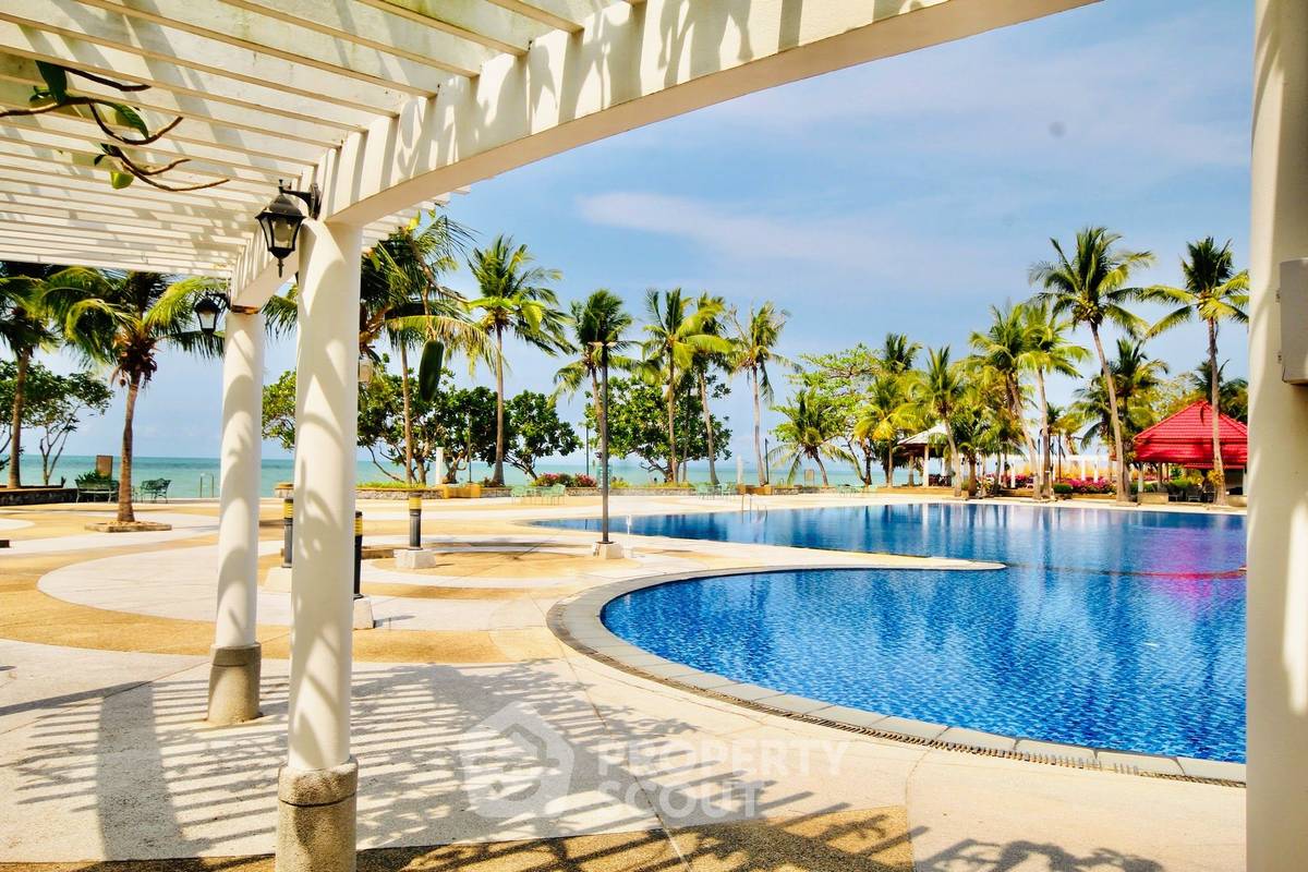 picture Studio Condo at Sunshine Beach Condotel close to Pattaya (ID 1824268) - 15/45