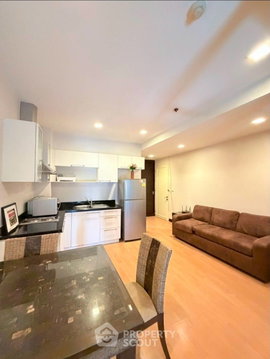 คอนโดชั้น 16 แบบ 1 ห้องนอน Nusasiri Grand Condominium ใกล้ BTS เอกมัย (ID 3348017)